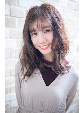 エルサフィロ キタハマ(el zafiro kitahama) 【el zafiro kitahama】ナチュラル ベージュ ウェーブ