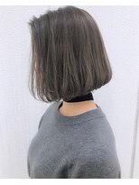 ラル 立川(lar)&nbsp;ブルージュボブ_オリーブベージュレイヤーカットウェットヘア