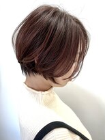 フラッグヘア 新宮店(Flag HAIR)&nbsp;前下がりショート☆イルミナヌードカラー