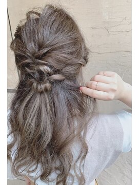 アフィナー(Afinar) 【hiro color】インナーカラー×ヘアアレンジ