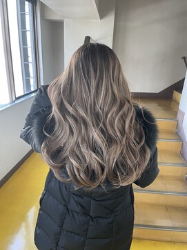 アップ(A+hair) バレイヤージュ