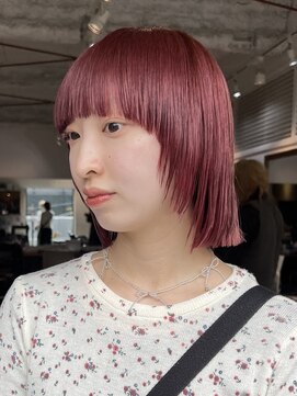 ナループロアツム(Nalu pu loa Tsum) レイヤーボブ/マッシュボブ/カシスレッドカラー/ピンクパープル