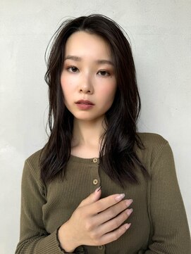 トワ バイ リンネ(Towa by Lin’ne) オトナ女性/ロングレイヤー/ゆるっと『ニュアンスパーマ』