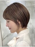 表参道白髪ぼかしレイヤーボブウルフショートヘアベージュ40代◎