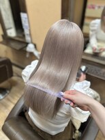 モアムー(Moremuu)&nbsp;【Maho】ホワイトベージュ