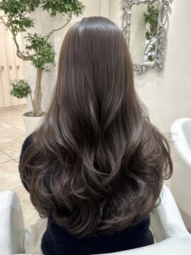 ザック ヴィ(ZACC vie) ショコラアッシュ/春カラー/透明感カラー/ロングレイヤー