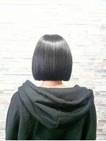 ヴィソップ(V.S.O.P)&nbsp;【30代】【カット】大人女性のシャープな切り放しボブ