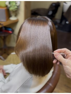 ブリッジ(Bridge.) メテオストレート・縮毛矯正