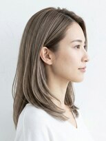 と和 巣鴨&nbsp;ツヤ感外ハネ×ベビーライトのグレージュミディアム