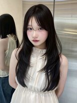 ルームバイシー 新宿(Loom. by Sea)&nbsp;ワンホンレイヤー×ダークブルー/ボブ/デジタルパーマ/新宿