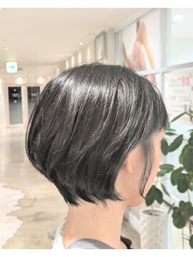 プレヴィア(PREVIA) ショートボブ