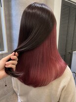 ルーブ トウキョウ(Loob. TOKYO)&nbsp;デザインカラー黒髪インナーカラーピンクアンブレラカラー韓国