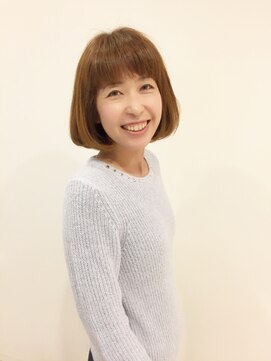 ヘアー ドレッサー パワードール(Hair Dresser) シンプルが可愛いボブ