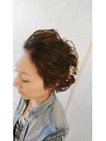 アイビス(AIBIZ)&nbsp;結婚式/二次会/大人可愛いアップ