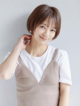 フォンズ(FONS) 大人かわいいハンサムショート_シアベージュ【FONS】堀川智明