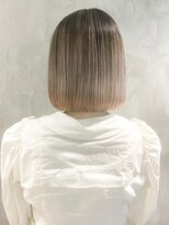 アイティーバイアルバム 松戸店(IT by ALBUM)&nbsp;ホワイトバレイヤージュ_くびれヘアビタミンカラー_ba327341