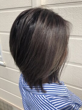 シャルム アロ(Charme Alo) 前下がりボブ×デザインカラー