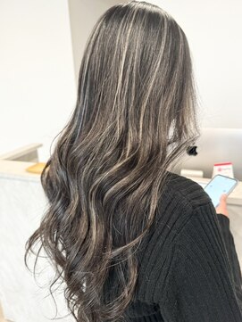 ビスポーク(BESPOKE) モノトーン/コントラストハイライト