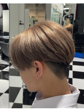 オーシャントーキョー(OCEAN TOKYO) 刈り上げセンターパート