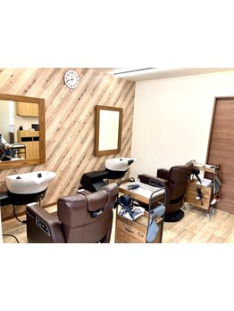 平日は21時まで受付OK◎早朝はお問い合わせ下さい◎お仕事帰りに気軽に立ち寄れるのが嬉しいポイント◎