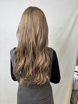 サラ 新宮店(SARA) クリアベージュ