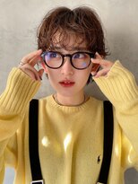 前髪パーマショートプードルパーマ