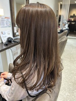 ラファンス イマザト(LaFENCE IMAZATO)の写真/【本格ヘアケア】話題のプレミアム髪質改善Trでツヤ美髪へ★似合わせスタイルは《片山 早友里》にお任せ♪