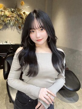 ロンド レア 天神大名店(Lond Le’a) ホワイトブロンド/イメチェンヘアスタイル/フェイクブラック