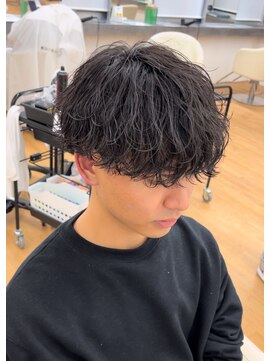 ビカム 名駅(become) 緩め波巻きパーマ