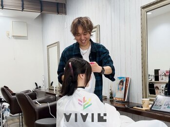 ヴィヴィ(VIVIE)の写真/丁寧なカウンセリングでお客様のご要望を大切に。髪のお悩みにしっかりと向き合うマンツーマン施術◇