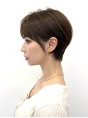 【ショート×耳掛けでオシャレに】