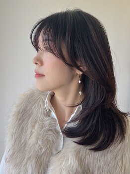 リアル(REAL)の写真/あなたらしさを丁寧にデザイン。上品さの中に抜け感を感じる心地よい大人デザインを叶えます。