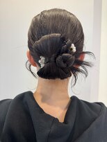 モナバイルーブル(MONA by Louvre)&nbsp;【MONA名古屋駅】カチモリアレンジ/タイトアレンジ/ヘアセット