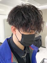 エルマーク 梅田(L-MARK) スパイラルパーマ/ツイストパーマ/メンズ/センターパート/波巻き