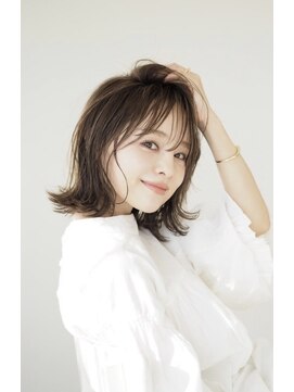 キイ ギンザ(k.e.y GINZA) バタフライレイヤー/ロングレイヤー/ミディアムレイヤーレイヤー