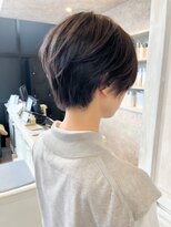 キャアリー(Caary) 福山人気20代30代前下がり刈り上げショート小顔骨格補正パーマ