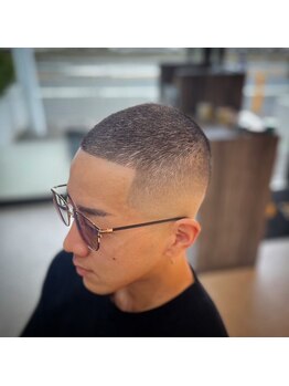 THE RAWL【ザ　ロール】【8月下旬OPEN（予定）】の写真/髪型だけでなく、ひげや眉のケアまでトータルサポート。プロの技術で清潔感ある洗練された印象へ導く