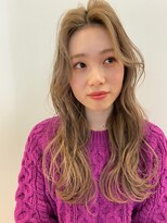 ラファンジュ ヘアー(Rohange hair)&nbsp;ミルクティーベージュ/ウェーブ巻き/前髪なし
