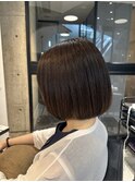 飾りすぎない大人のブラウンカラー [高木]
