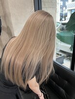 リエンス(RIENS)&nbsp;【RIENS】ベージュ×艶ストレートロング
