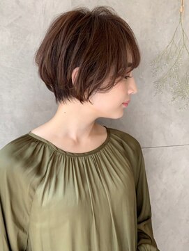 アヴァロン(AVALON) 前髪からふんわり立ち上がる魅力大人ショート◎