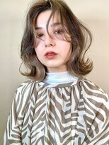 ピークアブー ワン(PEEK-A-BOO ONE)&nbsp;カーテンバングのインナーベージュカラー　松永幸征