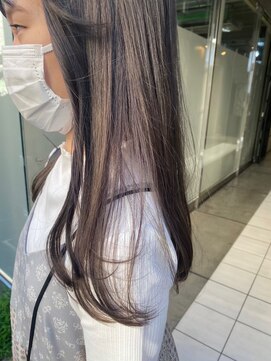 キサイ バズ(kisai BUZZ) kisaiBUZZ＊鈴木映美インナーカラーxホワイト