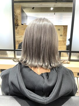 フォーク(FOLK) YAMATO クリーミーグレージュ×切りっぱなしボブ