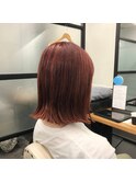 《三軒茶屋 Aria》ピンクオレンジ×切りっぱなしボブ