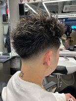 ザ フェイダーズ(The Faderz)&nbsp;波巻きパーマスパイラルパーマツイストパーマメンズパーマカット