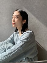 メイカ(MEIKA)&nbsp;【 タイトミディアム ×  グレージュ 】 浅野美紀