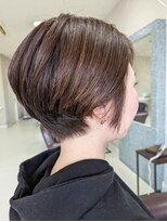 イエロー フォー ヘアー(Yellow for hair) ショートボブ