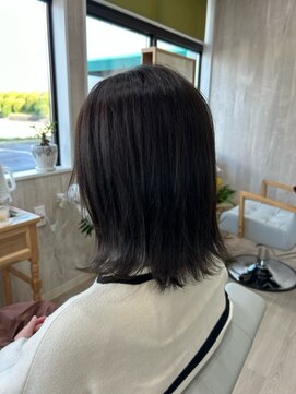 アマル(amar) 透明感のあるボブ