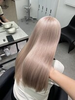 ペレ 渋谷(PELE)&nbsp;デザインカラー/レイヤーカット/ウェットヘア/オリーブベージュ